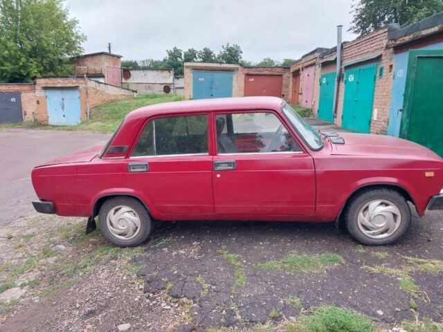 Красный ВАЗ 2105, объемом двигателя 1.5 л и пробегом 1 тыс. км за 850 $, фото 1 на Automoto.ua