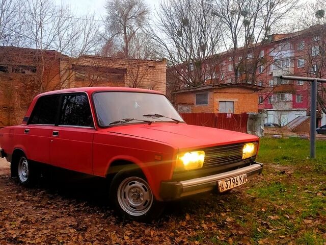 Червоний ВАЗ 2105, об'ємом двигуна 1.5 л та пробігом 10 тис. км за 600 $, фото 1 на Automoto.ua