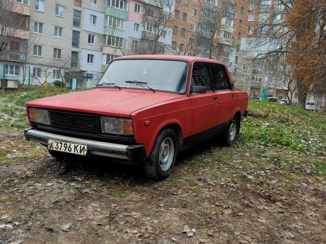 Красный ВАЗ 2105, объемом двигателя 1.5 л и пробегом 1000 тыс. км за 596 $, фото 1 на Automoto.ua