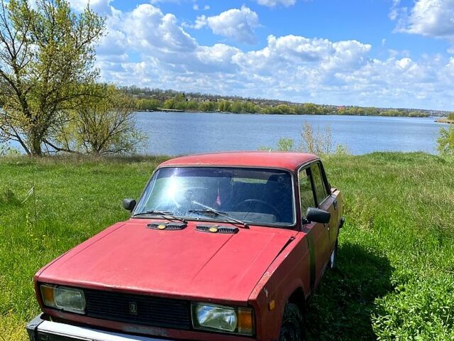 Красный ВАЗ 2105, объемом двигателя 1.5 л и пробегом 0 тыс. км за 340 $, фото 1 на Automoto.ua