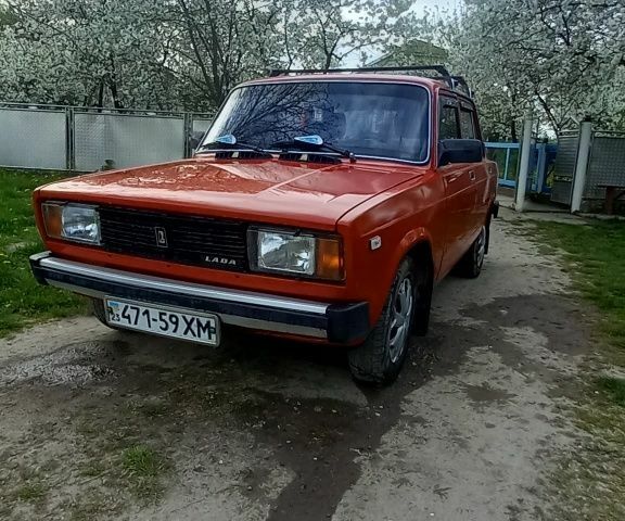 Красный ВАЗ 2105, объемом двигателя 0 л и пробегом 1 тыс. км за 900 $, фото 1 на Automoto.ua