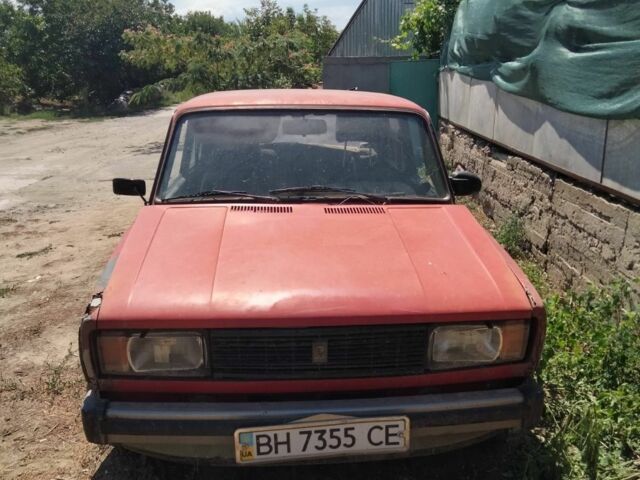 Красный ВАЗ 2105, объемом двигателя 1.3 л и пробегом 555 тыс. км за 263 $, фото 1 на Automoto.ua