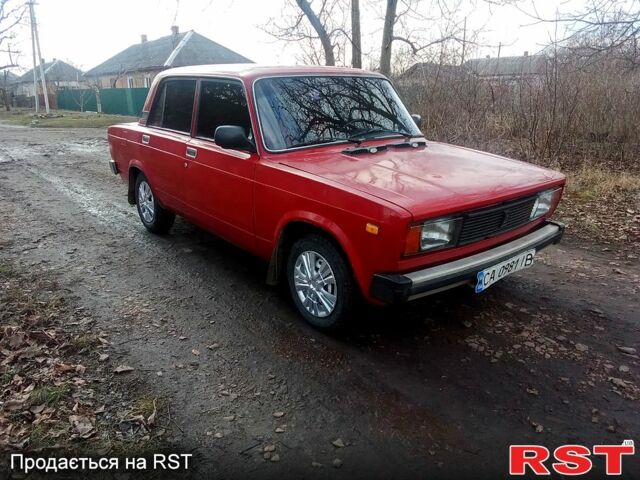 Красный ВАЗ 2105, объемом двигателя 12 л и пробегом 250 тыс. км за 850 $, фото 1 на Automoto.ua