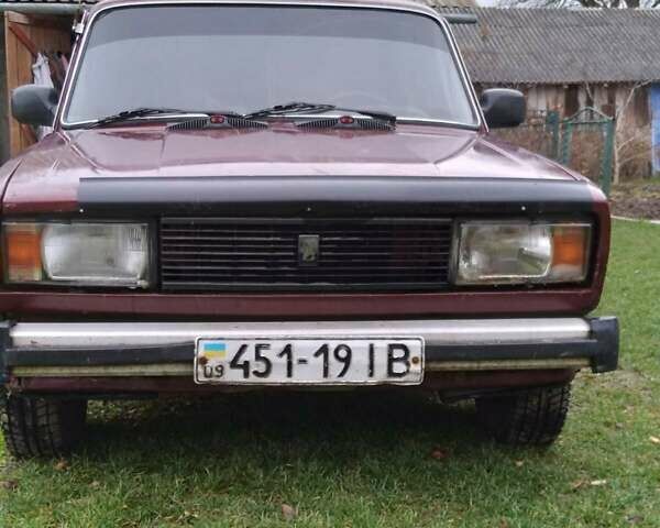 Красный ВАЗ 2105, объемом двигателя 0 л и пробегом 40 тыс. км за 1000 $, фото 1 на Automoto.ua