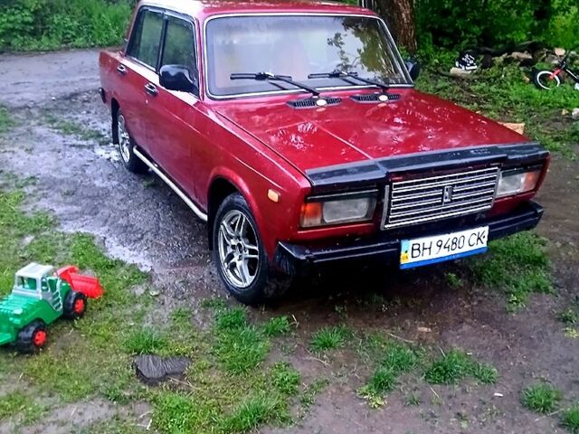 Красный ВАЗ 2105, объемом двигателя 1.2 л и пробегом 0 тыс. км за 500 $, фото 1 на Automoto.ua