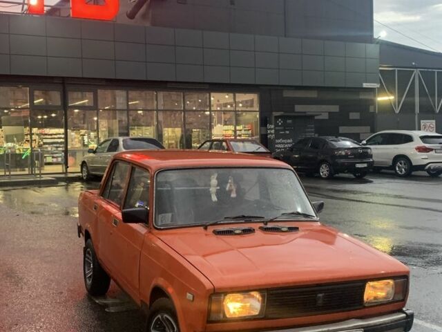 Красный ВАЗ 2105, объемом двигателя 1.3 л и пробегом 89 тыс. км за 550 $, фото 1 на Automoto.ua