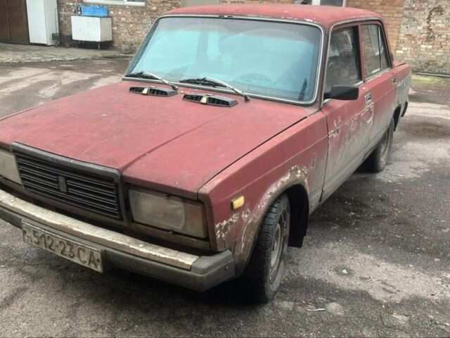 Червоний ВАЗ 2105, об'ємом двигуна 1.6 л та пробігом 200 тис. км за 402 $, фото 1 на Automoto.ua