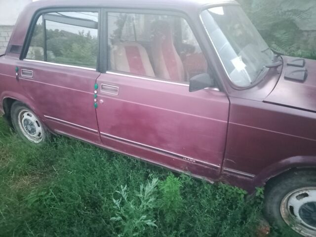 Красный ВАЗ 2105, объемом двигателя 0 л и пробегом 7 тыс. км за 597 $, фото 1 на Automoto.ua