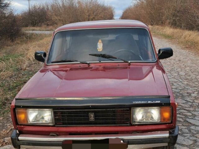 Красный ВАЗ 2105, объемом двигателя 1.3 л и пробегом 10 тыс. км за 760 $, фото 1 на Automoto.ua