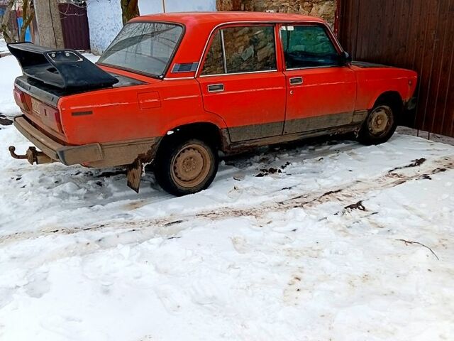 Червоний ВАЗ 2105, об'ємом двигуна 1.6 л та пробігом 250 тис. км за 350 $, фото 1 на Automoto.ua