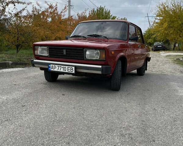 Красный ВАЗ 2105, объемом двигателя 1.5 л и пробегом 63 тыс. км за 999 $, фото 1 на Automoto.ua