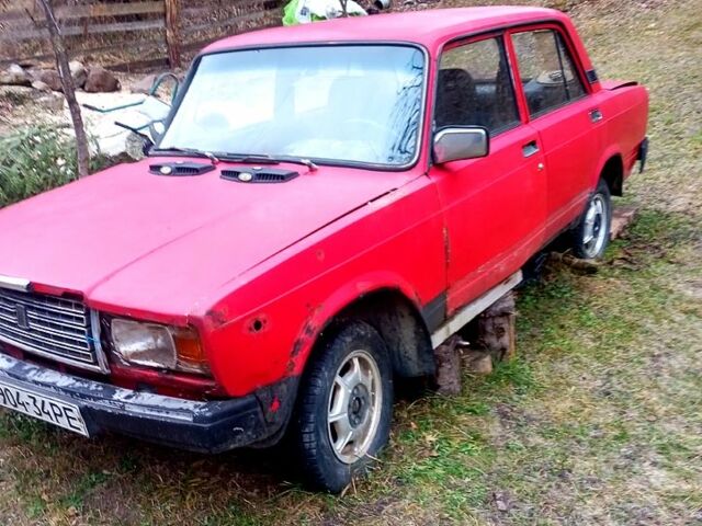 Красный ВАЗ 2105, объемом двигателя 1.3 л и пробегом 0 тыс. км за 200 $, фото 1 на Automoto.ua