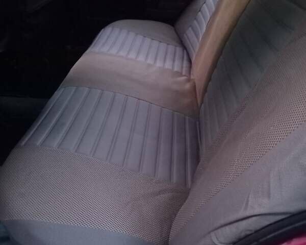 Красный ВАЗ 2105, объемом двигателя 1.3 л и пробегом 85 тыс. км за 900 $, фото 1 на Automoto.ua