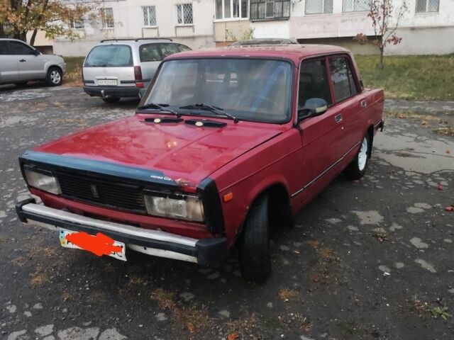 Красный ВАЗ 2105, объемом двигателя 1.3 л и пробегом 50 тыс. км за 597 $, фото 1 на Automoto.ua