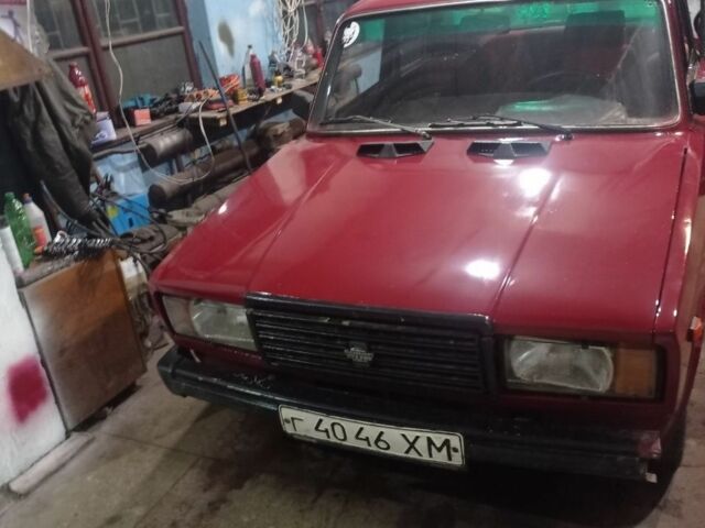 Красный ВАЗ 2105, объемом двигателя 1 л и пробегом 8 тыс. км за 850 $, фото 1 на Automoto.ua