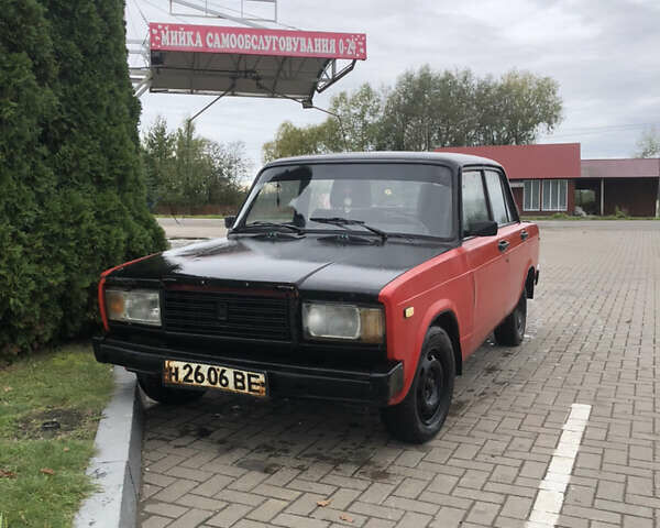 Красный ВАЗ 2105, объемом двигателя 1.5 л и пробегом 67 тыс. км за 550 $, фото 1 на Automoto.ua