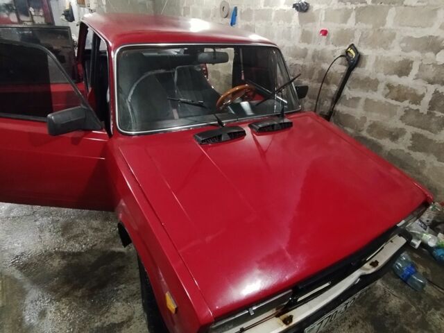 Червоний ВАЗ 2105, об'ємом двигуна 1 л та пробігом 200 тис. км за 578 $, фото 1 на Automoto.ua