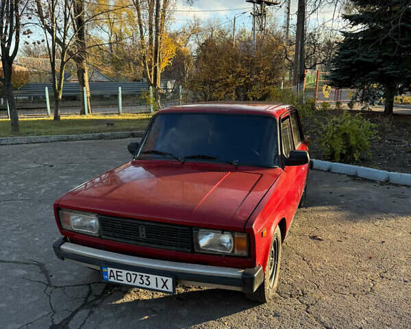 Красный ВАЗ 2105, объемом двигателя 1.2 л и пробегом 150 тыс. км за 599 $, фото 1 на Automoto.ua