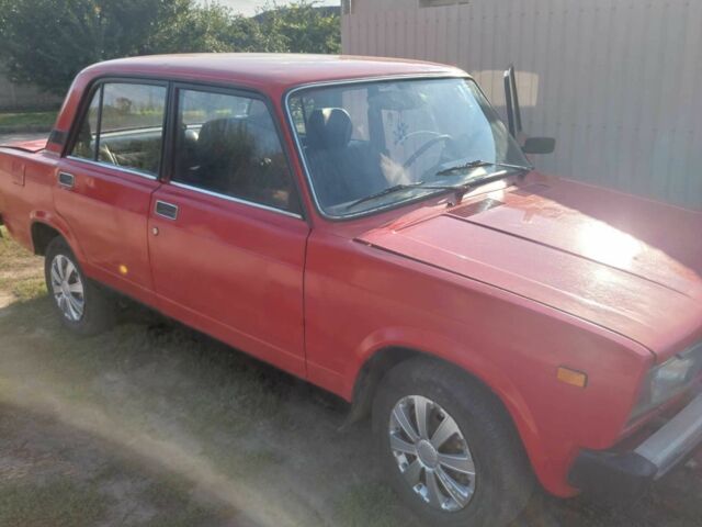 Червоний ВАЗ 2105, об'ємом двигуна 1.5 л та пробігом 100 тис. км за 700 $, фото 1 на Automoto.ua