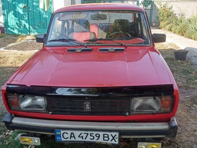 Красный ВАЗ 2105, объемом двигателя 1.5 л и пробегом 170 тыс. км за 650 $, фото 1 на Automoto.ua