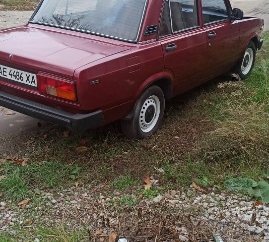 Красный ВАЗ 2105, объемом двигателя 1.2 л и пробегом 68 тыс. км за 792 $, фото 1 на Automoto.ua