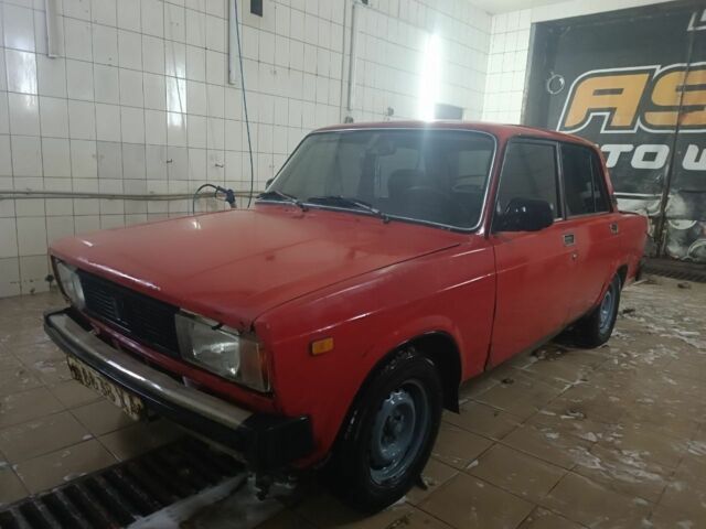 Красный ВАЗ 2105, объемом двигателя 1.5 л и пробегом 53 тыс. км за 750 $, фото 1 на Automoto.ua