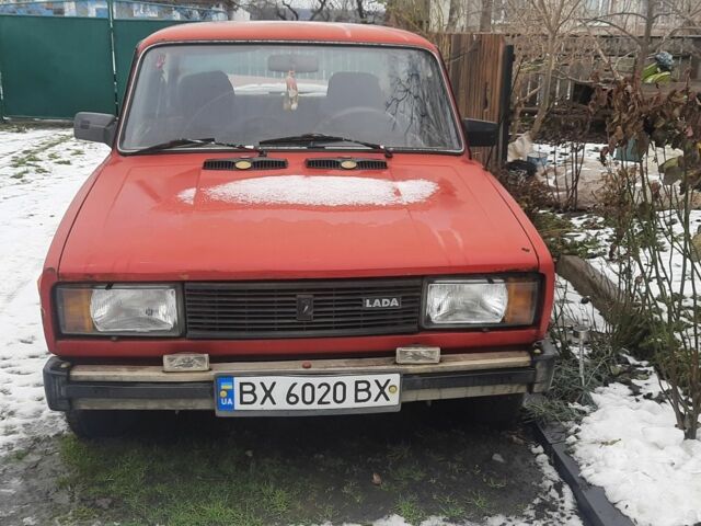 Красный ВАЗ 2105, объемом двигателя 1.3 л и пробегом 30 тыс. км за 600 $, фото 1 на Automoto.ua