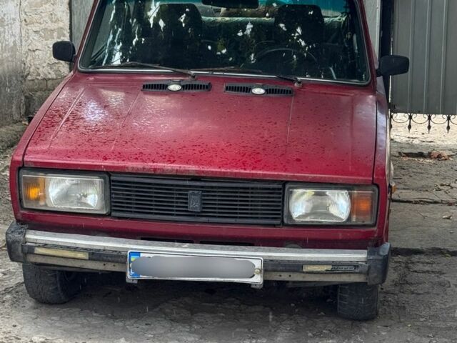 Красный ВАЗ 2105, объемом двигателя 0 л и пробегом 115 тыс. км за 504 $, фото 1 на Automoto.ua