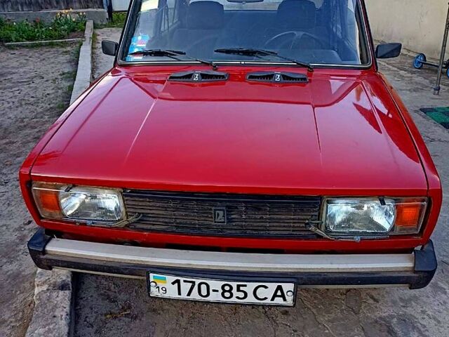 Красный ВАЗ 2105, объемом двигателя 1.5 л и пробегом 97 тыс. км за 1500 $, фото 1 на Automoto.ua