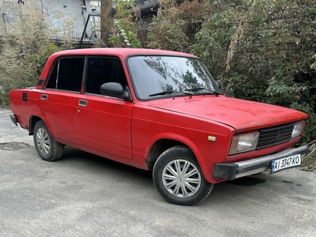 Красный ВАЗ 2105, объемом двигателя 1.5 л и пробегом 100 тыс. км за 640 $, фото 1 на Automoto.ua