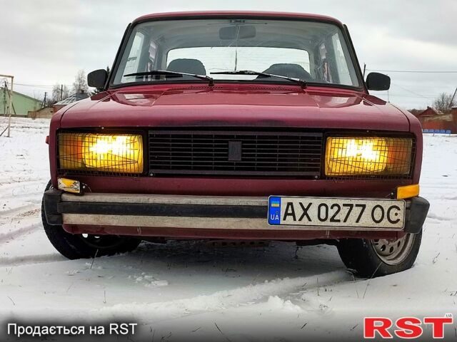 Красный ВАЗ 2105, объемом двигателя 1.5 л и пробегом 0 тыс. км за 1200 $, фото 1 на Automoto.ua