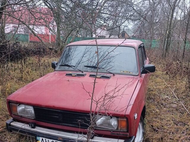 Червоний ВАЗ 2105, об'ємом двигуна 1.5 л та пробігом 200 тис. км за 332 $, фото 1 на Automoto.ua