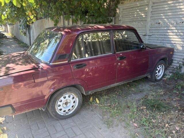 Красный ВАЗ 2105, объемом двигателя 0 л и пробегом 3 тыс. км за 412 $, фото 1 на Automoto.ua