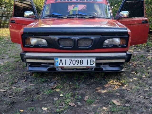 Красный ВАЗ 2105, объемом двигателя 1.2 л и пробегом 22 тыс. км за 800 $, фото 1 на Automoto.ua