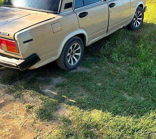 ВАЗ 2105, об'ємом двигуна 1.2 л та пробігом 110 тис. км за 550 $, фото 1 на Automoto.ua
