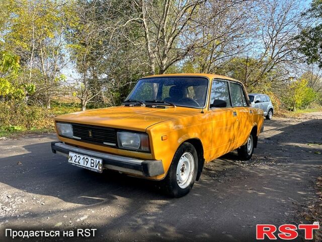 ВАЗ 2105 1983 в Тульчине на Automoto.ua ВАЗ 2105, объемом двигателя 1.3 л и пробегом 169 тыс. км за 850 $, фото 1 на Automoto.ua