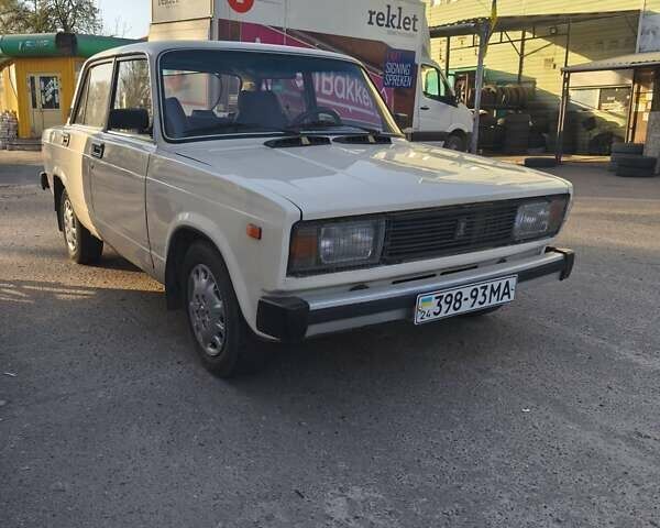 ВАЗ 2105, объемом двигателя 1.2 л и пробегом 41 тыс. км за 1000 $, фото 1 на Automoto.ua