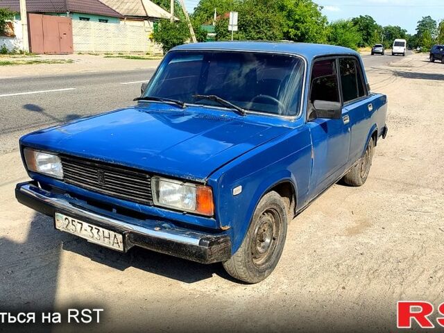 ВАЗ 2105, об'ємом двигуна 1.5 л та пробігом 300 тис. км за 400 $, фото 1 на Automoto.ua