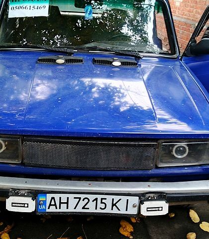 ВАЗ 2105, объемом двигателя 1.5 л и пробегом 0 тыс. км за 1000 $, фото 1 на Automoto.ua