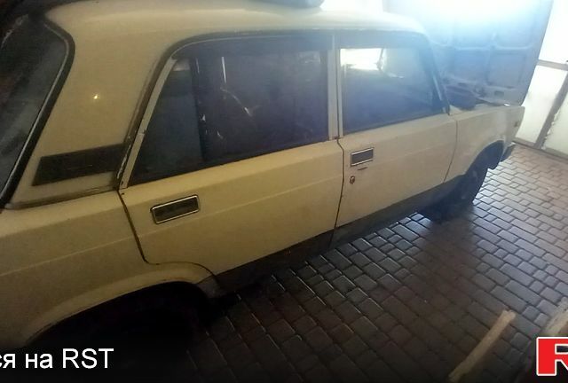ВАЗ 2105, объемом двигателя 1.2 л и пробегом 0 тыс. км за 300 $, фото 1 на Automoto.ua