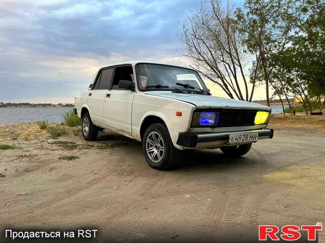 ВАЗ 2105, об'ємом двигуна 1.5 л та пробігом 500 тис. км за 700 $, фото 1 на Automoto.ua
