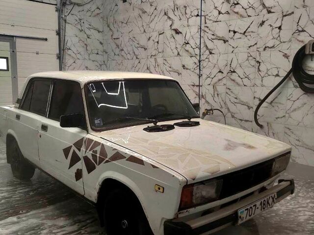 ВАЗ 2105, об'ємом двигуна 1.5 л та пробігом 250 тис. км за 550 $, фото 1 на Automoto.ua