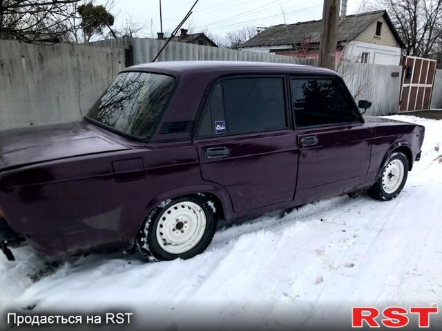 ВАЗ 2105, объемом двигателя 17 л и пробегом 300 тыс. км за 800 $, фото 1 на Automoto.ua