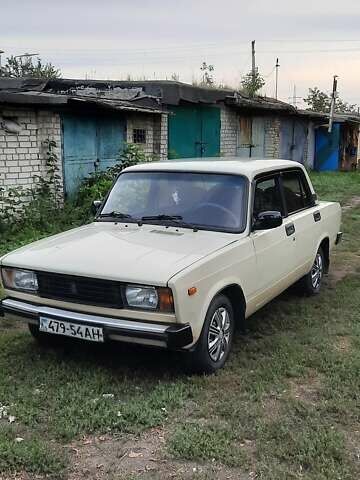 ВАЗ 2105, объемом двигателя 0 л и пробегом 200 тыс. км за 1300 $, фото 1 на Automoto.ua