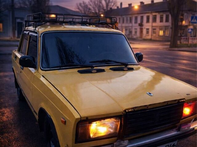 Жовтий ВАЗ 2105, об'ємом двигуна 1.2 л та пробігом 99 тис. км за 587 $, фото 1 на Automoto.ua