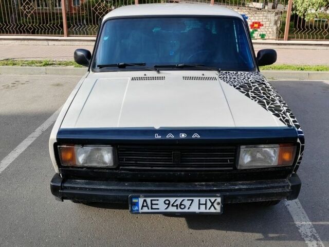 Желтый ВАЗ 2105, объемом двигателя 1.2 л и пробегом 50 тыс. км за 686 $, фото 1 на Automoto.ua