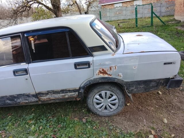 Сірий ВАЗ 2105, об'ємом двигуна 0 л та пробігом 980 тис. км за 400 $, фото 1 на Automoto.ua