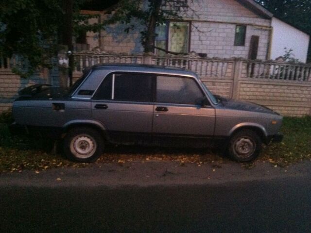 Сірий ВАЗ 2105, об'ємом двигуна 1.3 л та пробігом 150 тис. км за 600 $, фото 1 на Automoto.ua