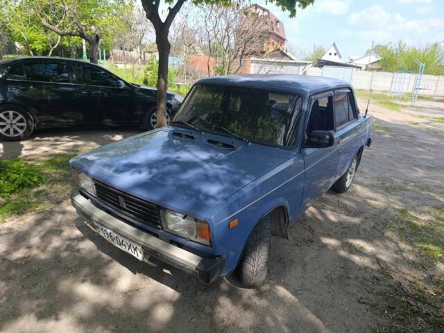 Синий ВАЗ 2105, объемом двигателя 0 л и пробегом 777 тыс. км за 687 $, фото 1 на Automoto.ua