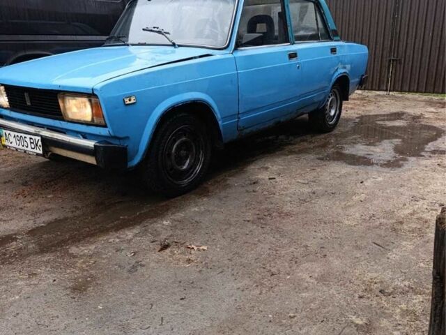 Синий ВАЗ 2105, объемом двигателя 1.3 л и пробегом 120 тыс. км за 286 $, фото 1 на Automoto.ua